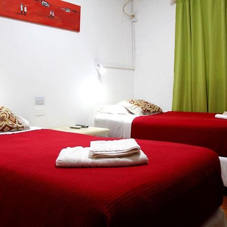 Hotel Vuelta Del Ombu Gobernador Virasoro Ngoại thất bức ảnh